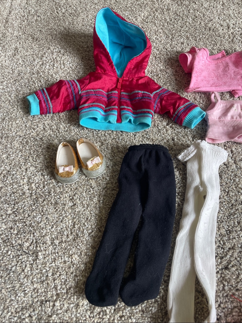 American Girl brand lot of clothes, shoes and accessories l - Picture 2 of 8